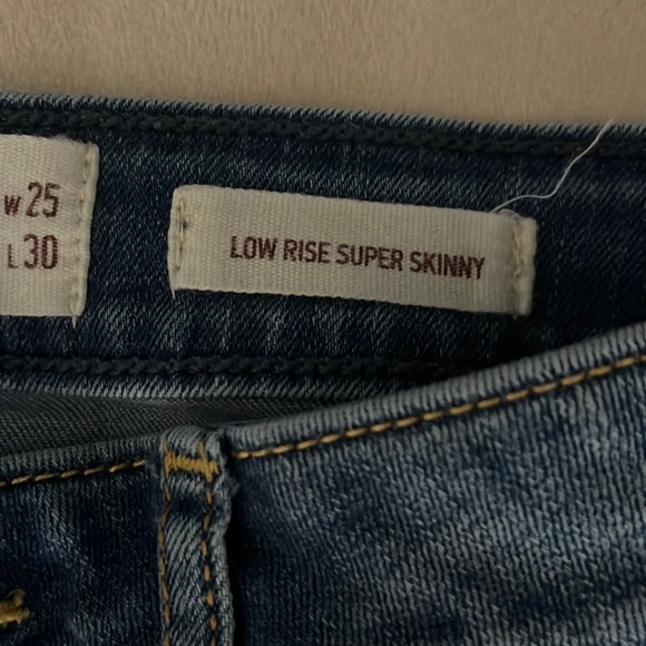 Hollister denim blue jeans low rise super skinny leg distressed (1 juniors) - Picture 5 of 7